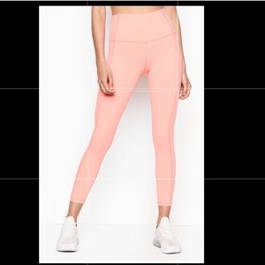 Never Worn! Victoria’s Secret Pocket Leggings
